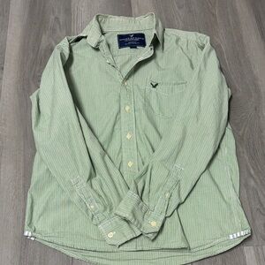 American Eagle Classic Casual Fit Button-Down Shirt Striped Green Men’s Small